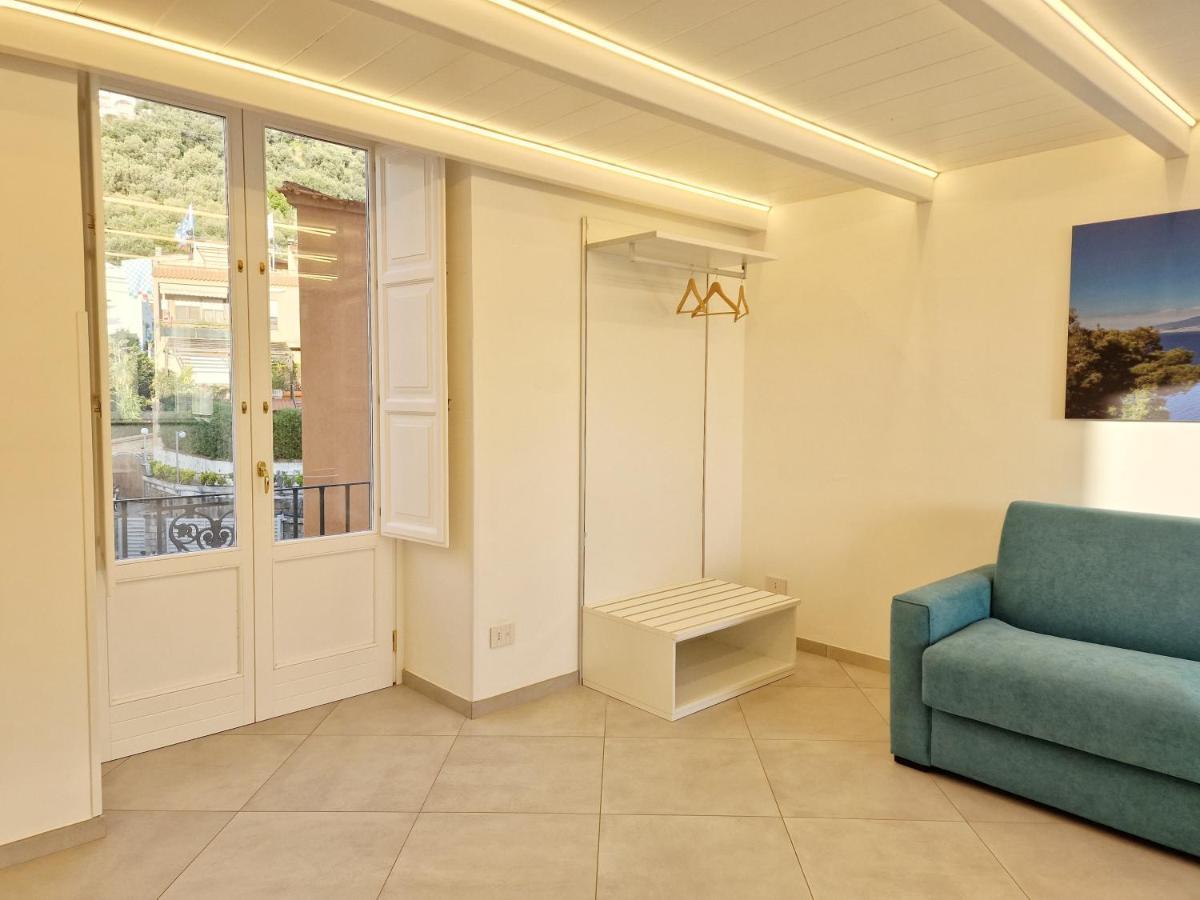 Savarese Luxury Palace Apartamento Vico Equense Exterior foto